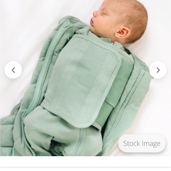 NWOT Dreamland Baby Weighted Sleep Swaddle in Sage Green - Picture 4 of 15
